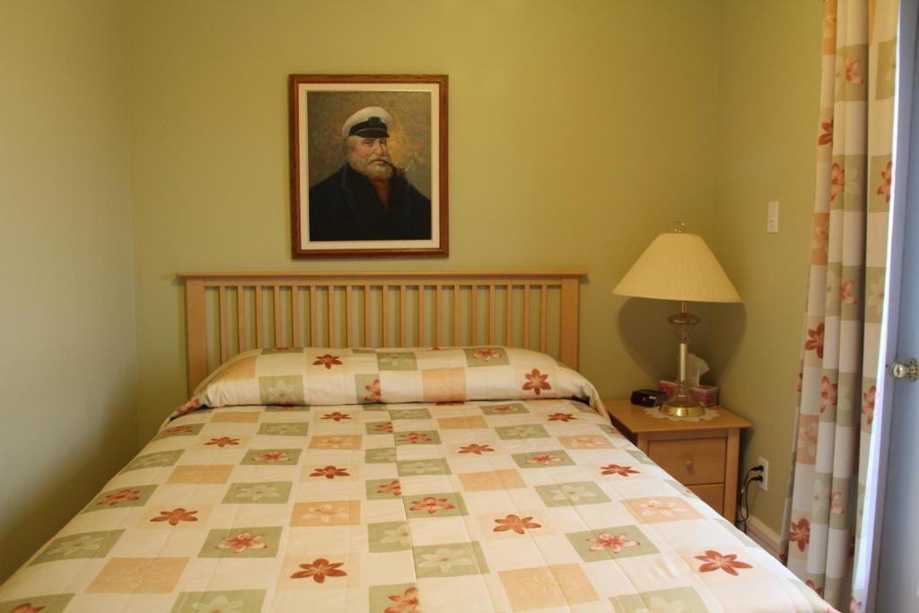 פיקטו Dolan'S Inn & Suites חדר תמונה